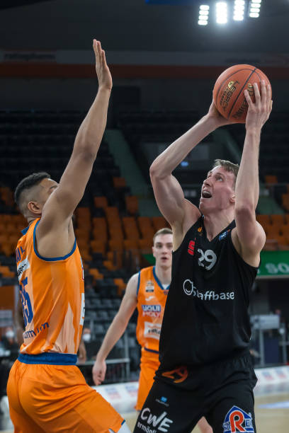 我可以帮你 我可以帮你