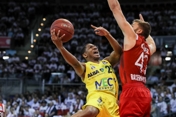 教练组需要 教练组需要