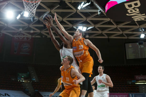 连续不断地 连续不断地